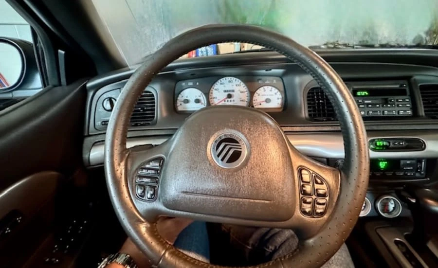 2003 Mercury Marauder - Image 21 of 27