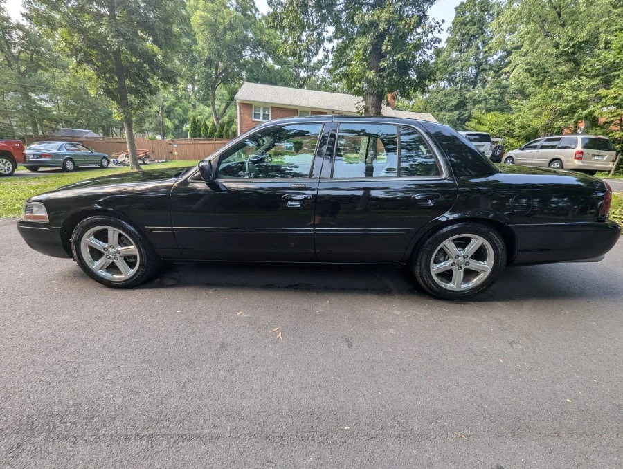 2003 Mercury Marauder - Image 7 of 18