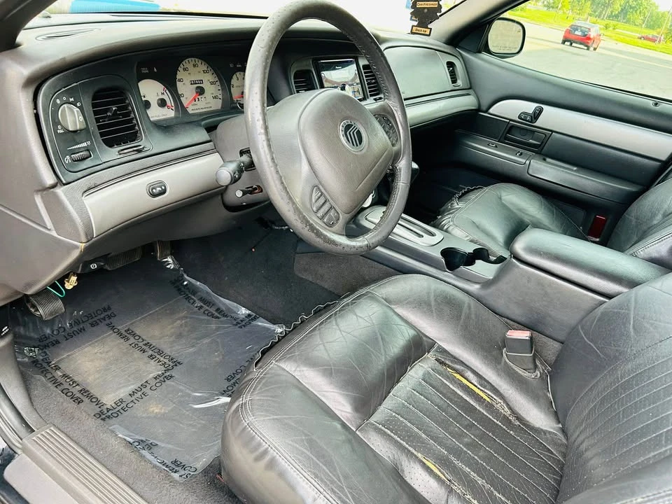 2003 Mercury Marauder - Image 12 of 16