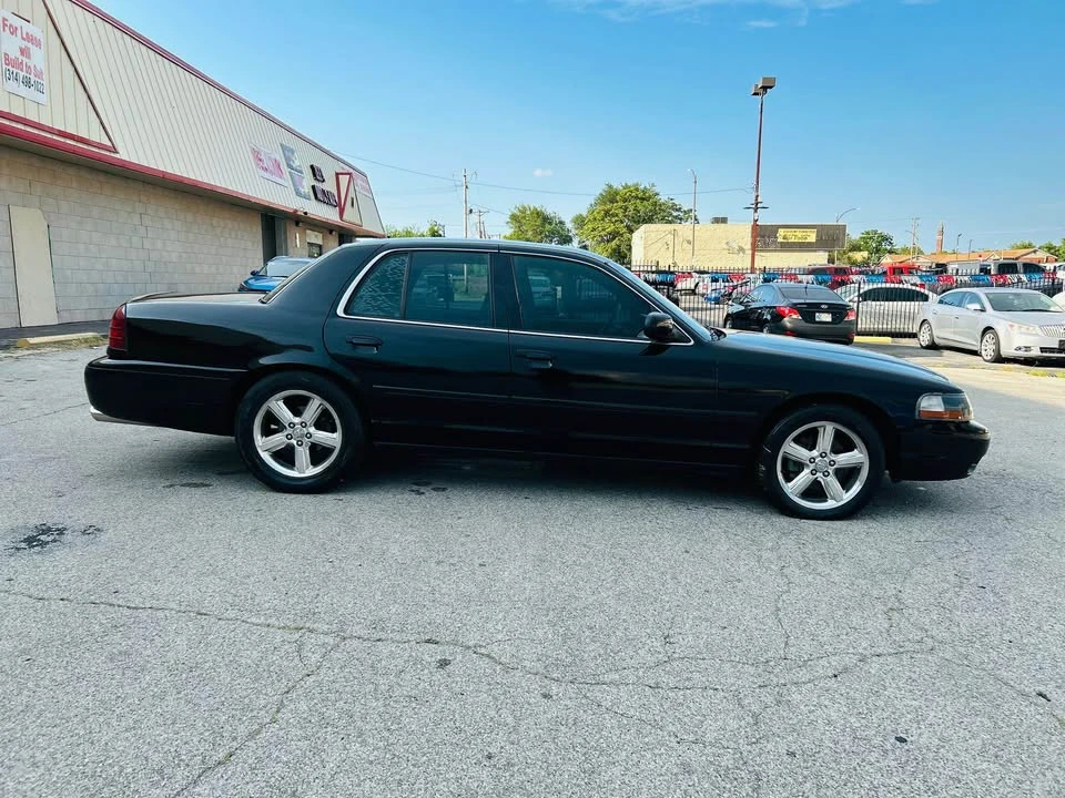2003 Mercury Marauder - Image 7 of 16