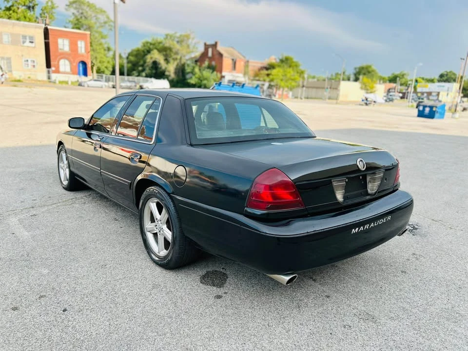 2003 Mercury Marauder - Image 9 of 16