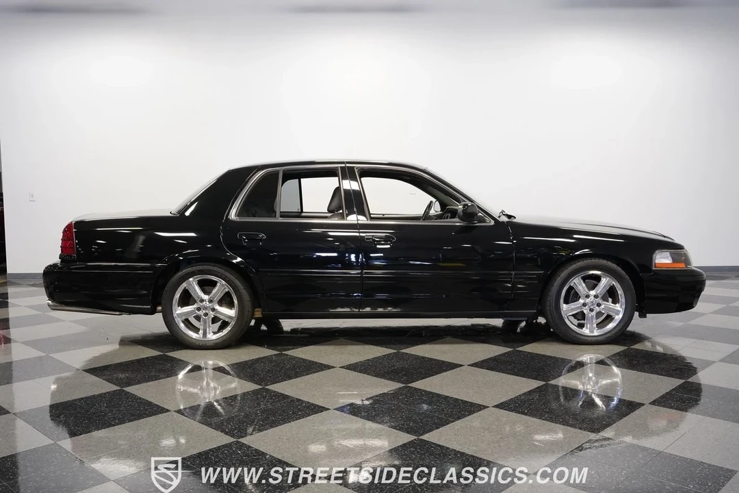 2003 Mercury Marauder - Image 15 of 21