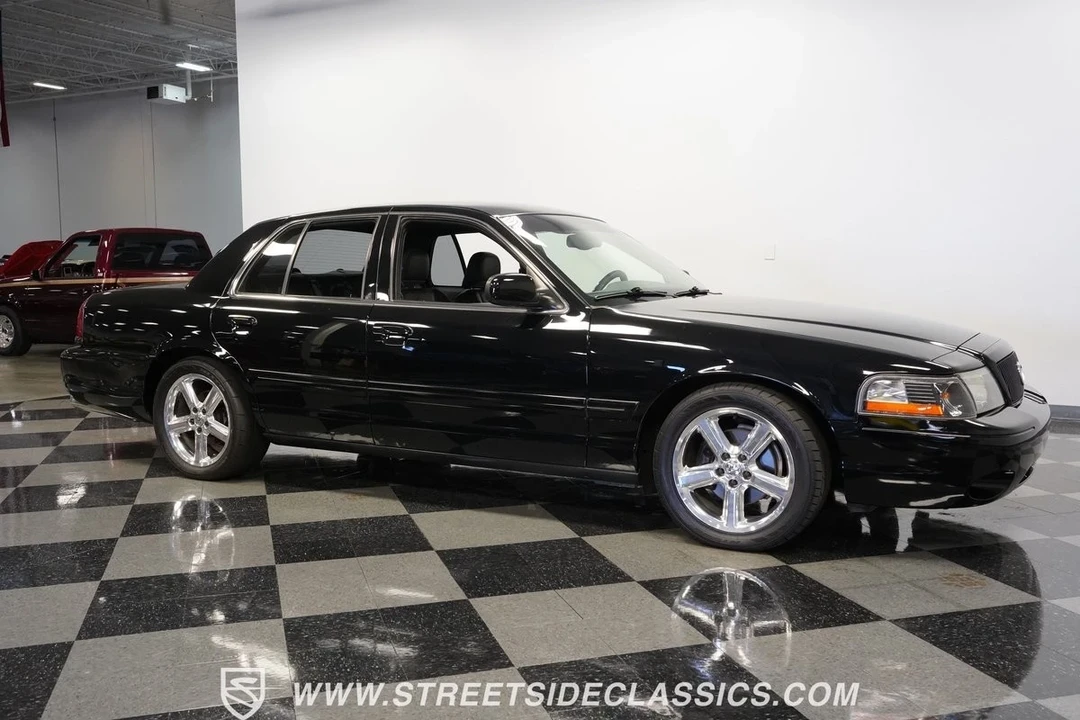 2003 Mercury Marauder - Image 16 of 21