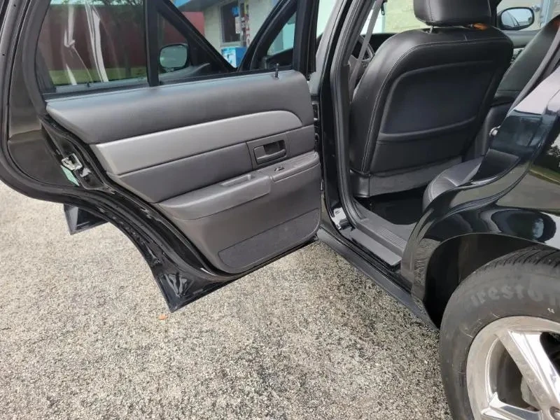 2003 Mercury Marauder - Image 31 of 31