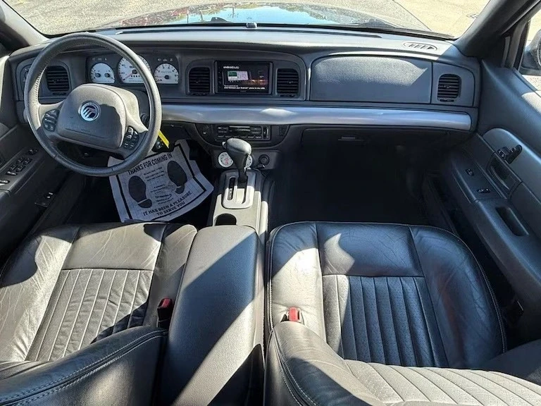 2003 Mercury Marauder - Image 4 of 6