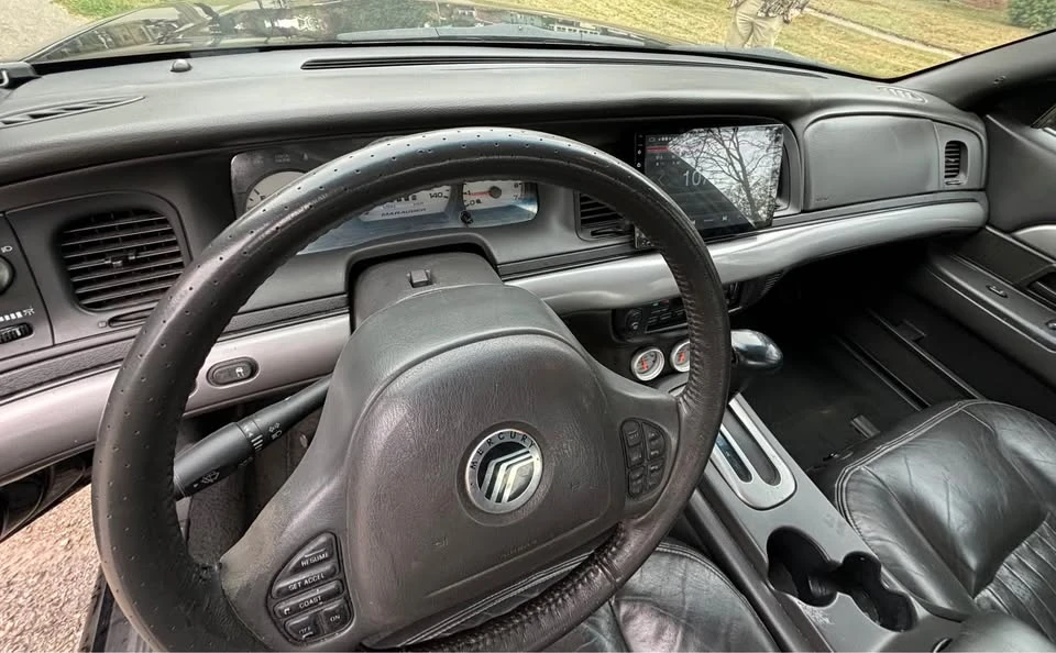 2003 Mercury Marauder - Image 6 of 7