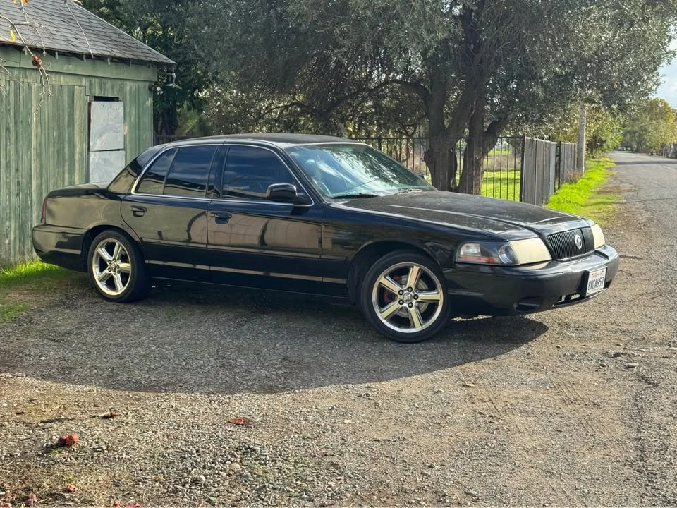 2003 Mercury Marauder - Image 3 of 8