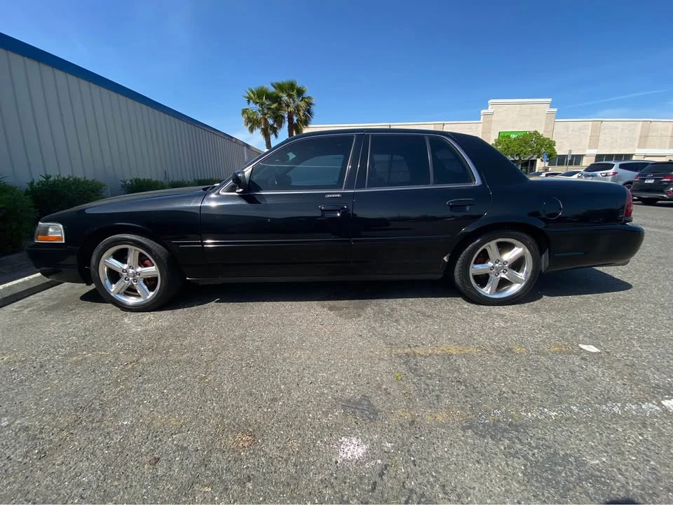 2003 Mercury Marauder - Image 6 of 8