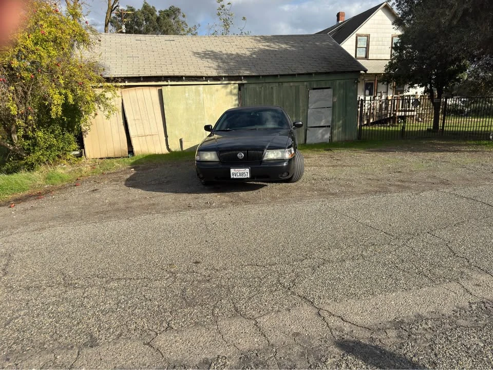 2003 Mercury Marauder - Image 2 of 8