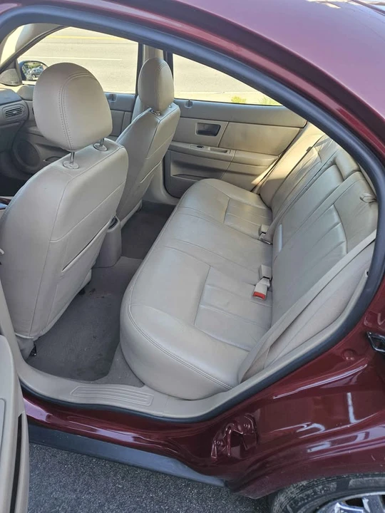 2003 Mercury Sable - Image 9 of 11
