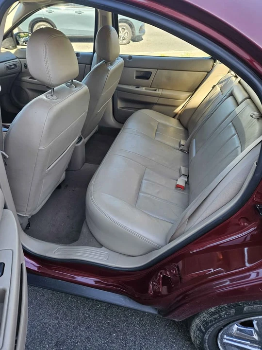2003 Mercury Sable - Image 10 of 11