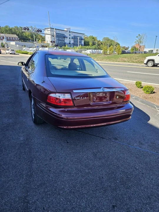 2003 Mercury Sable - Image 2 of 11