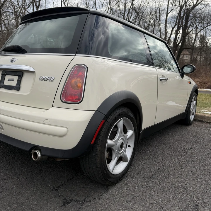 2003 Mini Mini 1st Gen - Image 4 of 21