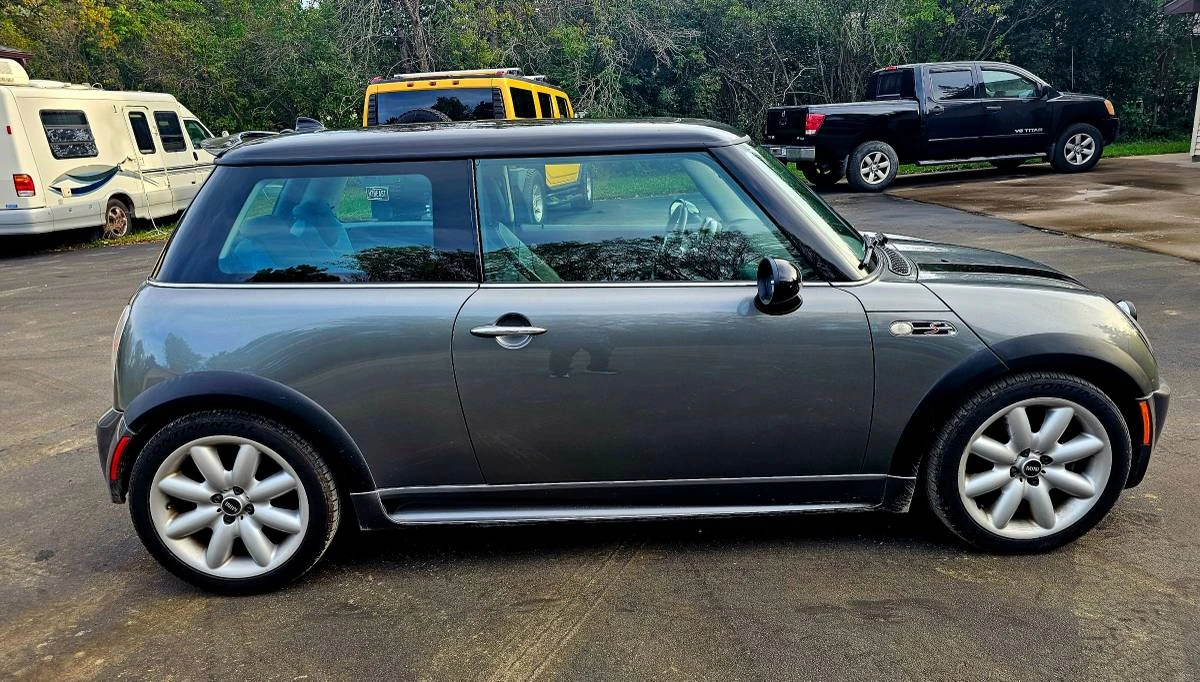 2003 Mini Mini Cooper S 1st Gen - Image 5 of 12
