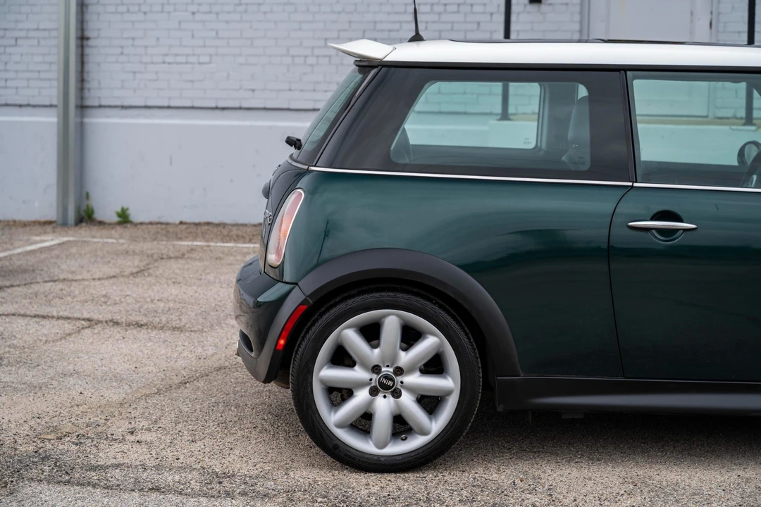 2003 Mini Mini Cooper S 1st Gen - Image 24 of 31