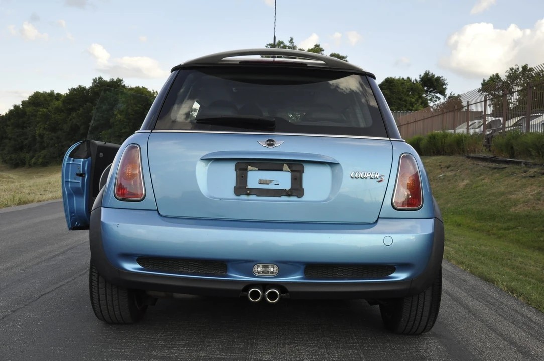 2003 Mini Mini Cooper S 1st Gen - Image 12 of 31