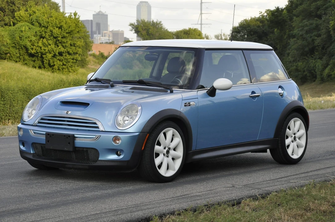 2003 Mini Mini Cooper S 1st Gen - Image 8 of 31