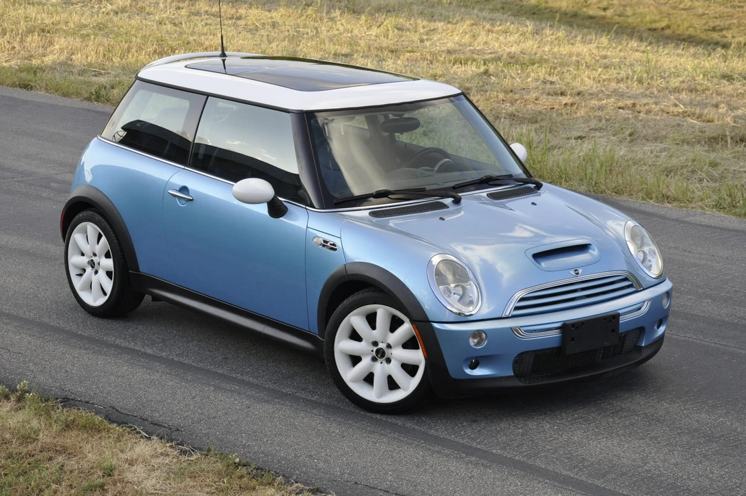 2003 Mini Mini Cooper S 1st Gen - Image 2 of 31