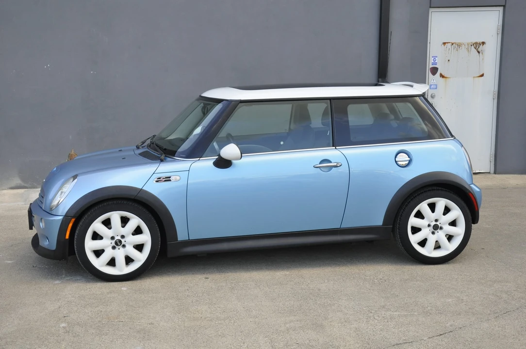 2003 Mini Mini Cooper S 1st Gen - Image 9 of 31