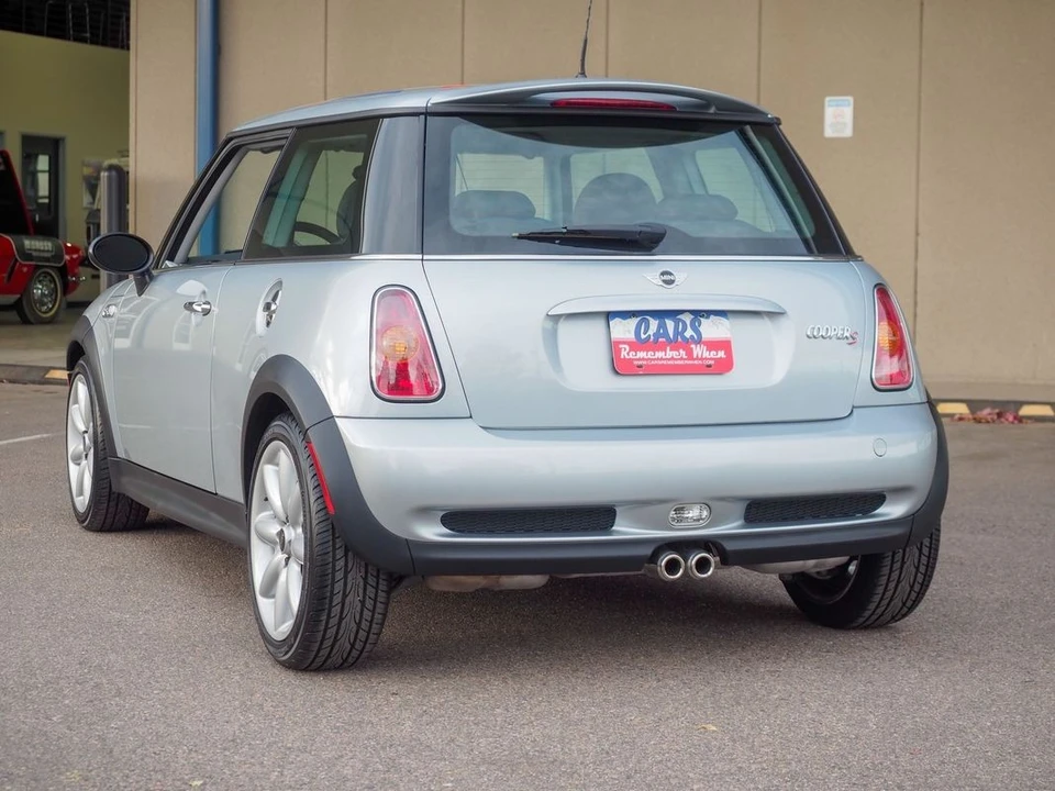 2003 Mini Mini Cooper S 1st Gen - Image 11 of 12