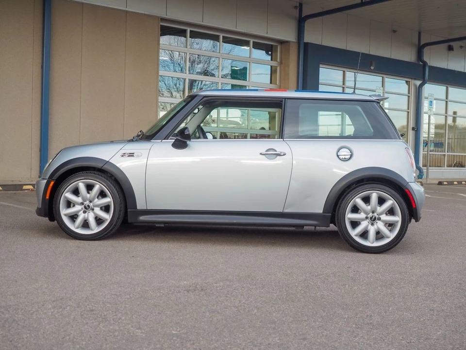 2003 Mini Mini Cooper S 1st Gen - Image 9 of 12