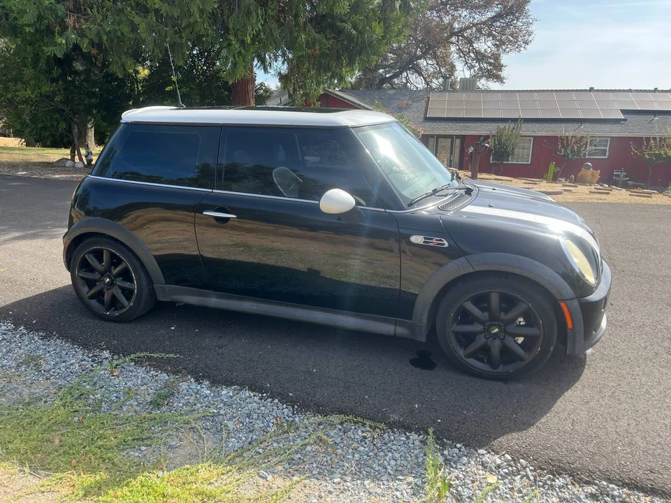 2003 Mini Mini Cooper S 1st Gen - Image 4 of 10