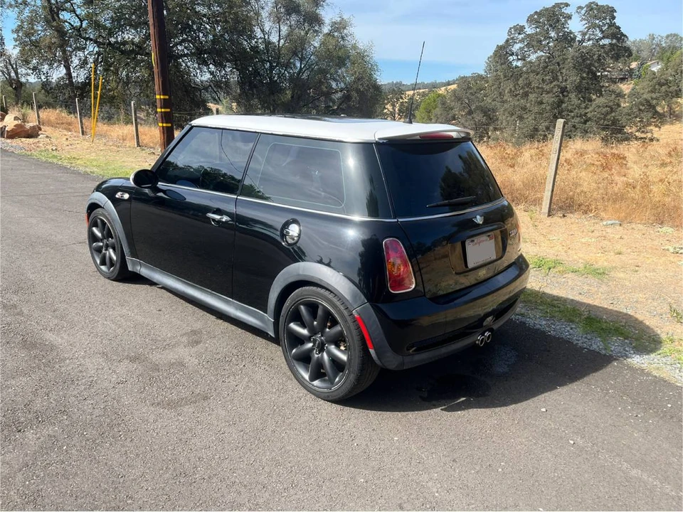 2003 Mini Mini Cooper S 1st Gen - Image 3 of 10