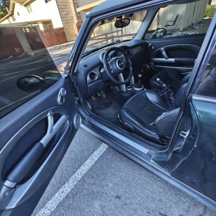 2003 Mini Mini Cooper S 1st Gen - Image 12 of 23