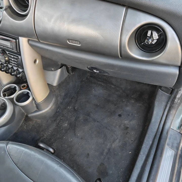 2003 Mini Mini Cooper S 1st Gen - Image 10 of 23