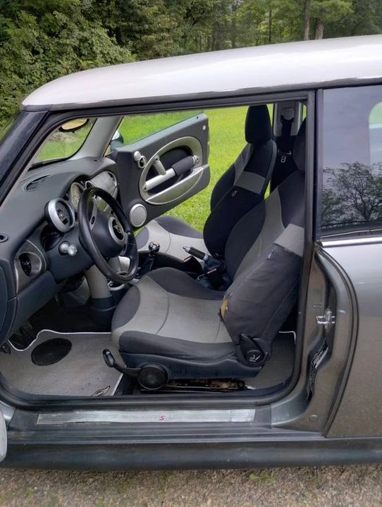 2003 Mini Mini Cooper S 1st Gen - Image 4 of 6