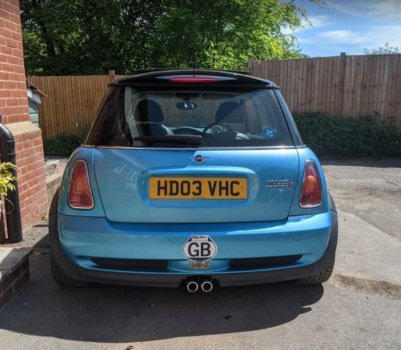 2003 Mini Mini Cooper S 1st Gen - Image 2 of 14