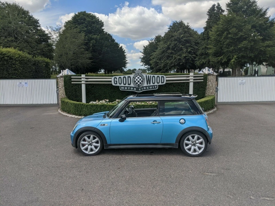 2003 Mini Mini Cooper S 1st Gen - Image 11 of 14