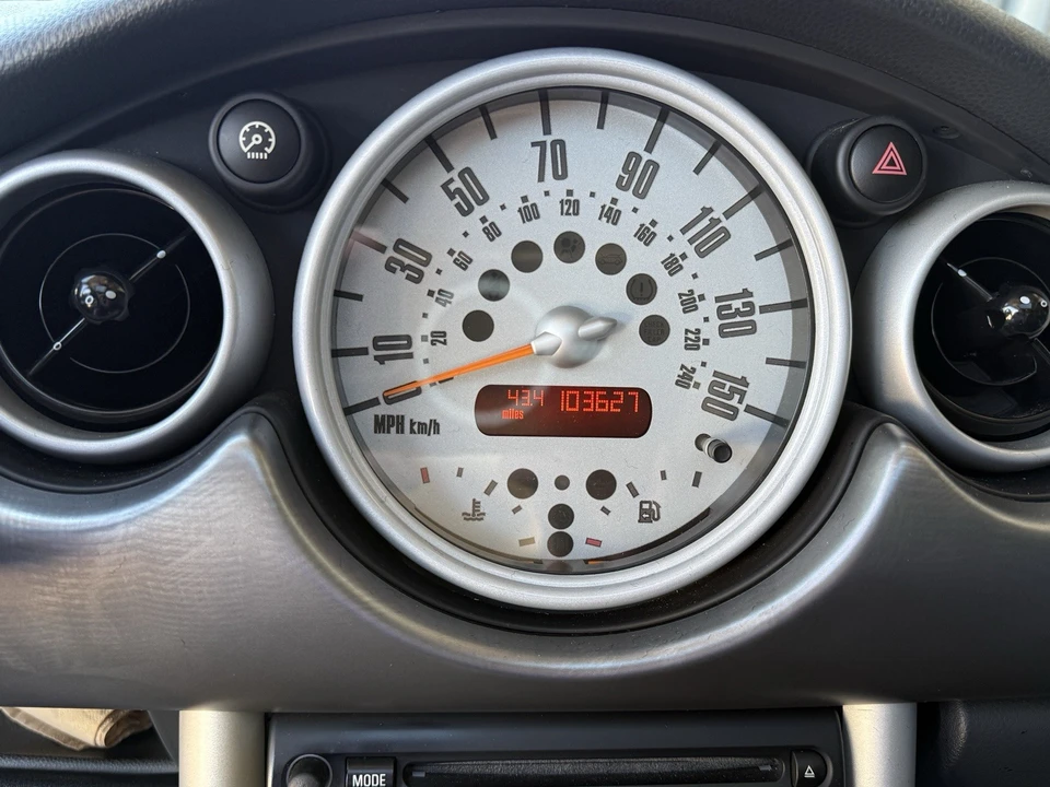 2003 Mini Mini Cooper S 1st Gen - Image 10 of 11