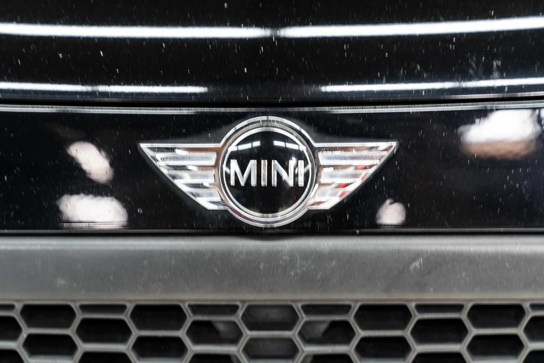 2003 Mini Mini Cooper S 1st Gen - Image 19 of 31