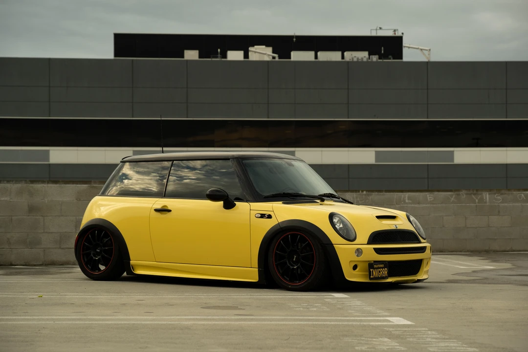 2003 Mini Mini Cooper S 1st Gen - Image 11 of 14