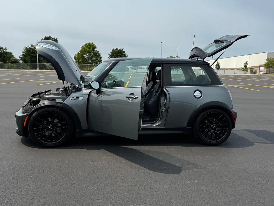 2003 Mini Mini Cooper S 1st Gen - Image 14 of 31