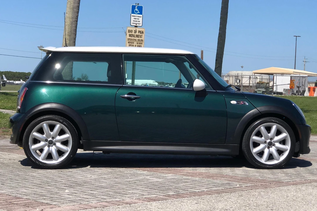 2003 Mini Mini Cooper S 1st Gen - Image 3 of 31