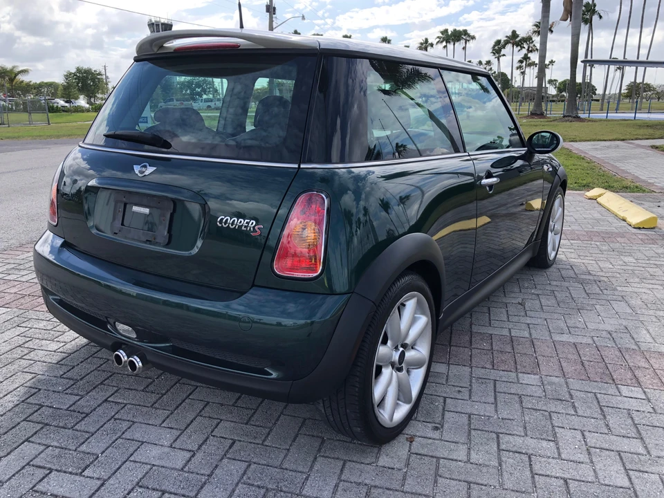 2003 Mini Mini Cooper S 1st Gen - Image 16 of 31