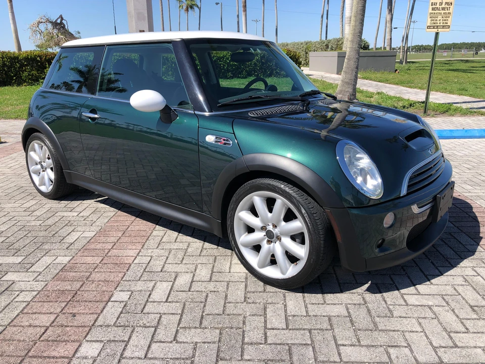 2003 Mini Mini Cooper S 1st Gen - Image 21 of 31