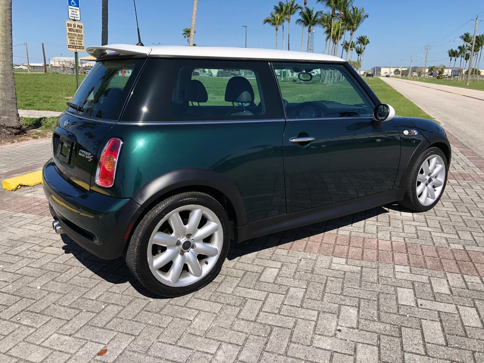 2003 Mini Mini Cooper S 1st Gen - Image 19 of 31