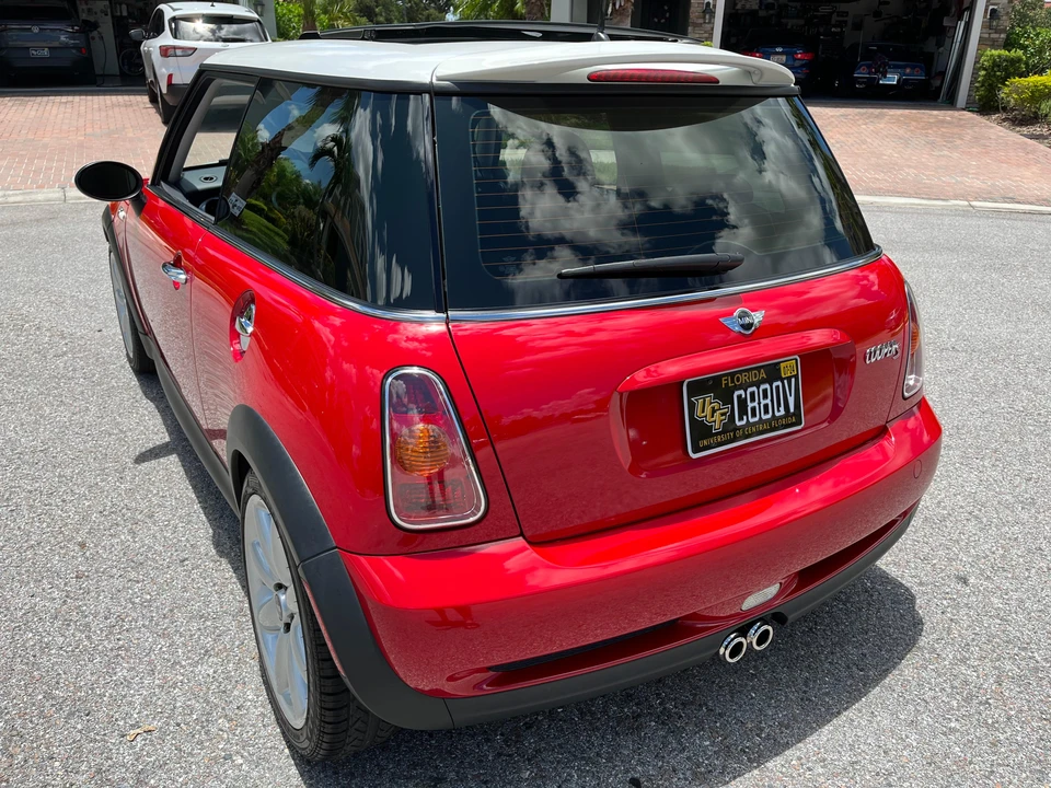 2003 Mini Mini Cooper S 1st Gen - Image 14 of 31