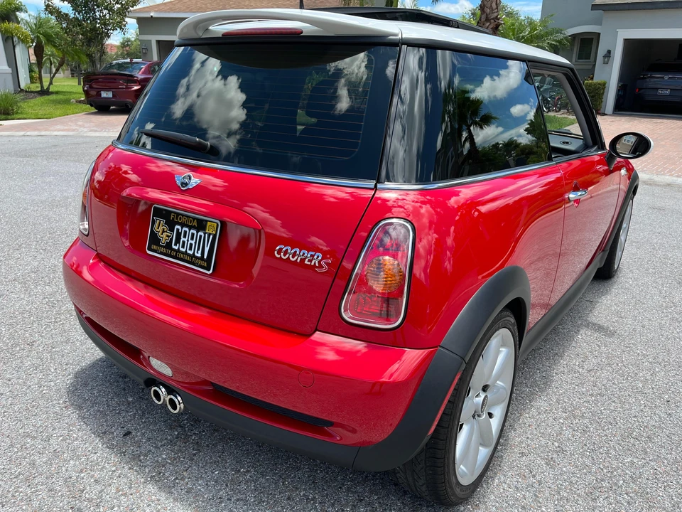2003 Mini Mini Cooper S 1st Gen - Image 17 of 31