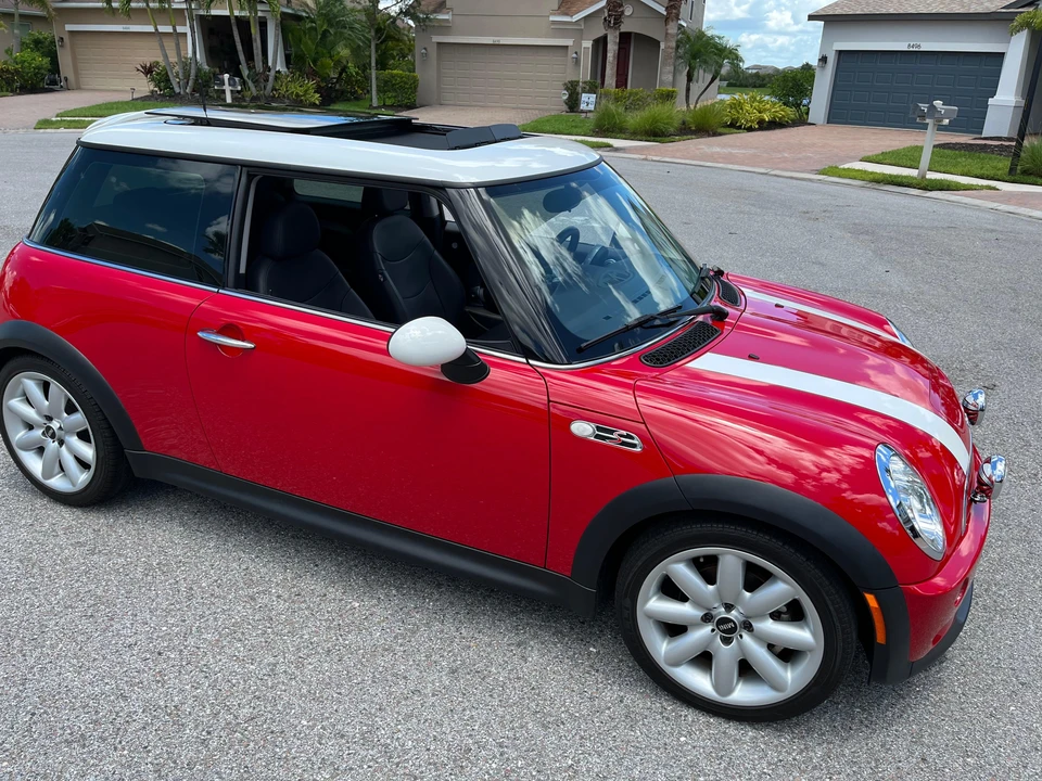 2003 Mini Mini Cooper S 1st Gen - Image 21 of 31