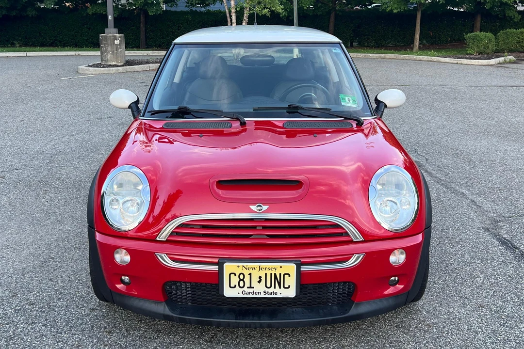 2003 Mini Mini Cooper S 1st Gen - Image 2 of 31