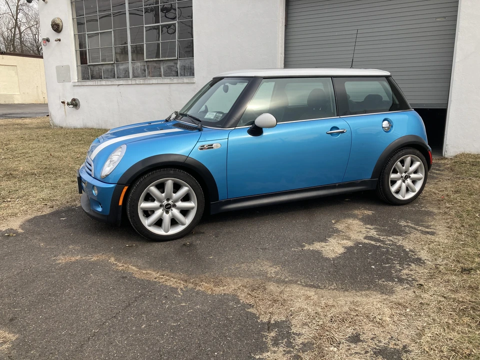 2003 Mini Mini Cooper S 1st Gen - Image 10 of 31