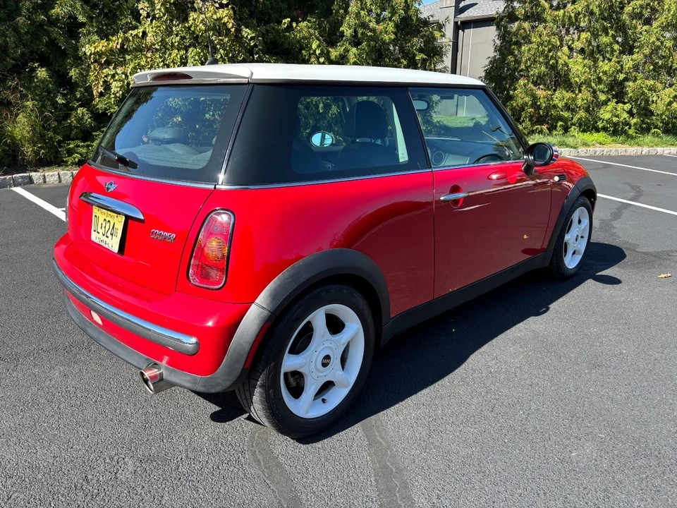 2003 Mini Mini 1st Gen - Image 9 of 18