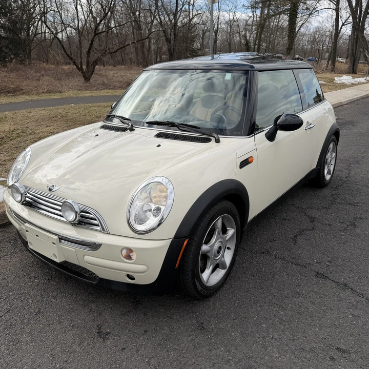 2003 Mini Mini 1st Gen - Image 9 of 31