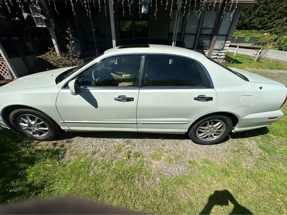 2003 Mitsubishi Diamante 2nd Gen - Image 2 of 10