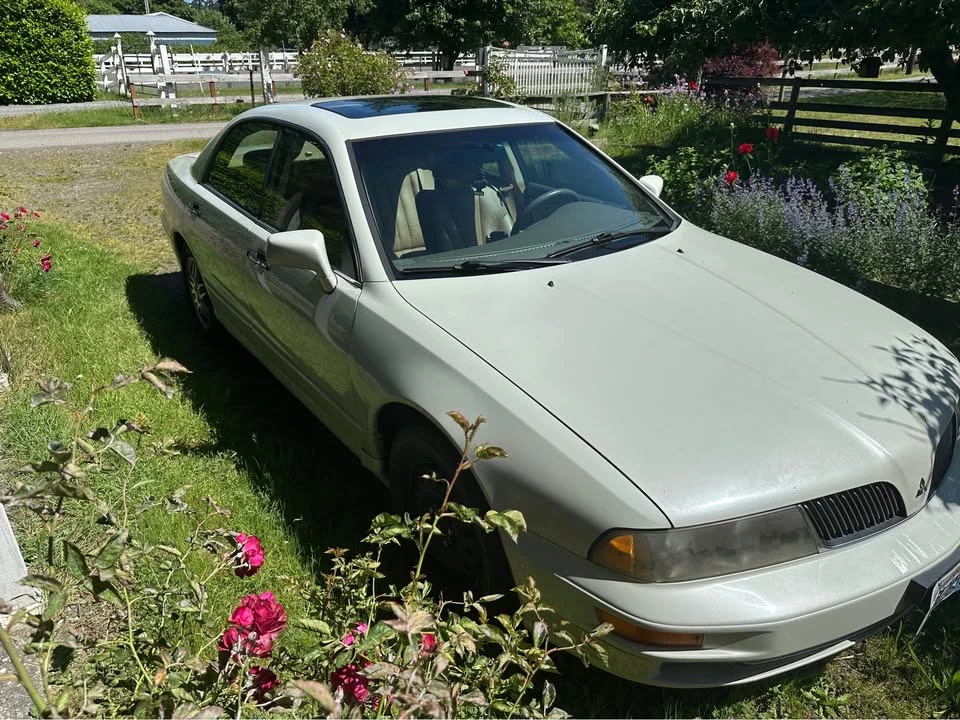 2003 Mitsubishi Diamante 2nd Gen - Image 3 of 10