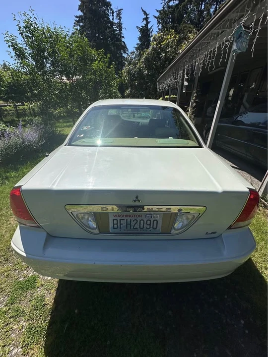 2003 Mitsubishi Diamante 2nd Gen - Image 4 of 10